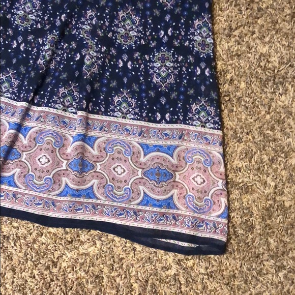 Boutique Dress - Picture 2 of 4